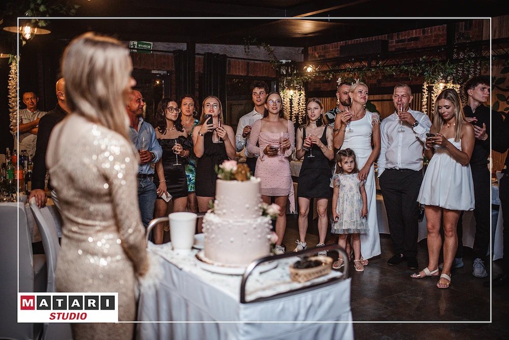 Fotograf na osiemnastkę w Inowrocławiu - grupowe zdjęcie