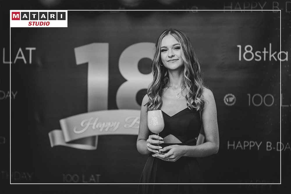 Osiemnastka - fotograf i kamerzyta