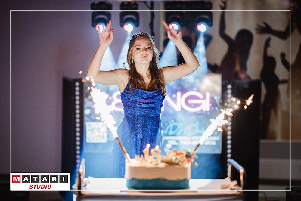 Kamerzysta na osiemnastkę we Włocławku - emocje na parkiecie