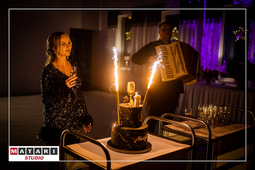 Fotograf na osiemnastkę w Toruniu - radosna atmosfera