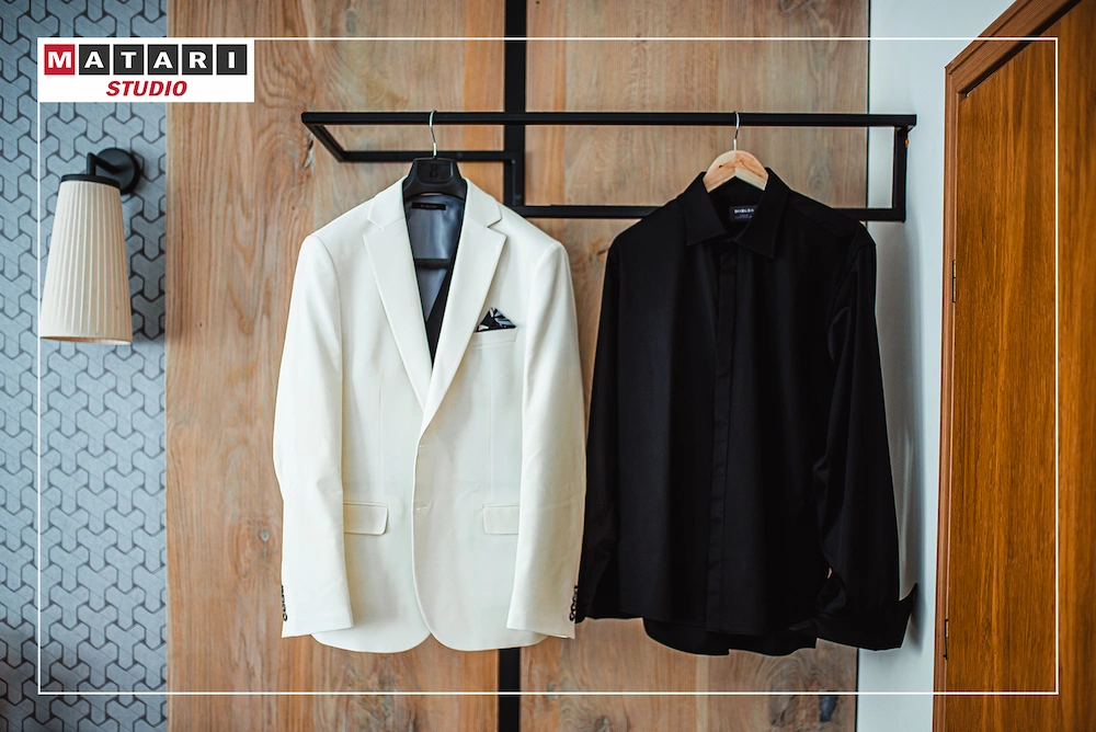 Kamerzysta na ślub uwiecznia przygotowania Panny Młodej