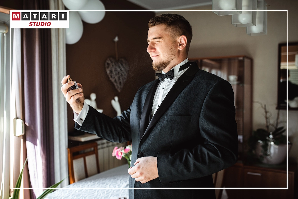 Fotografia detali kwiatów ślubnych przed ceremonią