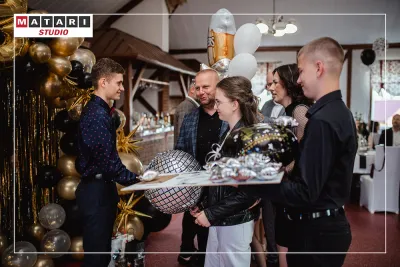 Fotograf na osiemnastkę w Świeciu - radosne momenty