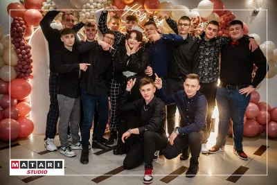 Fotograf na osiemnastkę w Toruniu - emocje na zdjęciach
