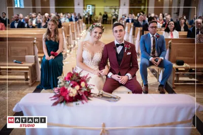 Fotografia ślubna z Panną Młodą w welonie